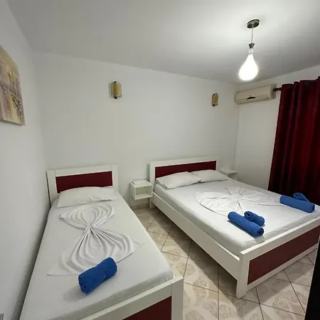 Klodi Apartament * 사밀